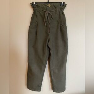 ZARA Green LINEN & COTTON Cropped PAPER BAG High Waisted  Size XS